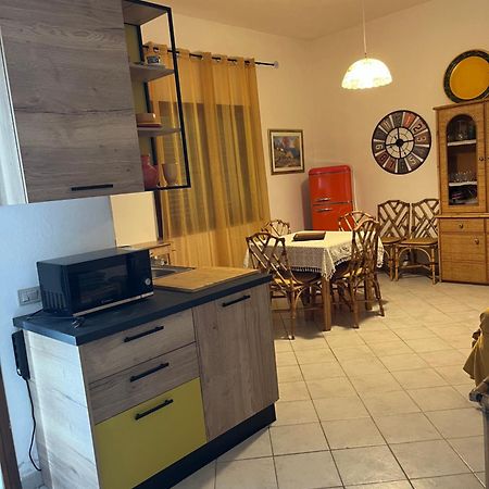 Willa La Casa Sotto La Torre Chia Zewnętrze zdjęcie